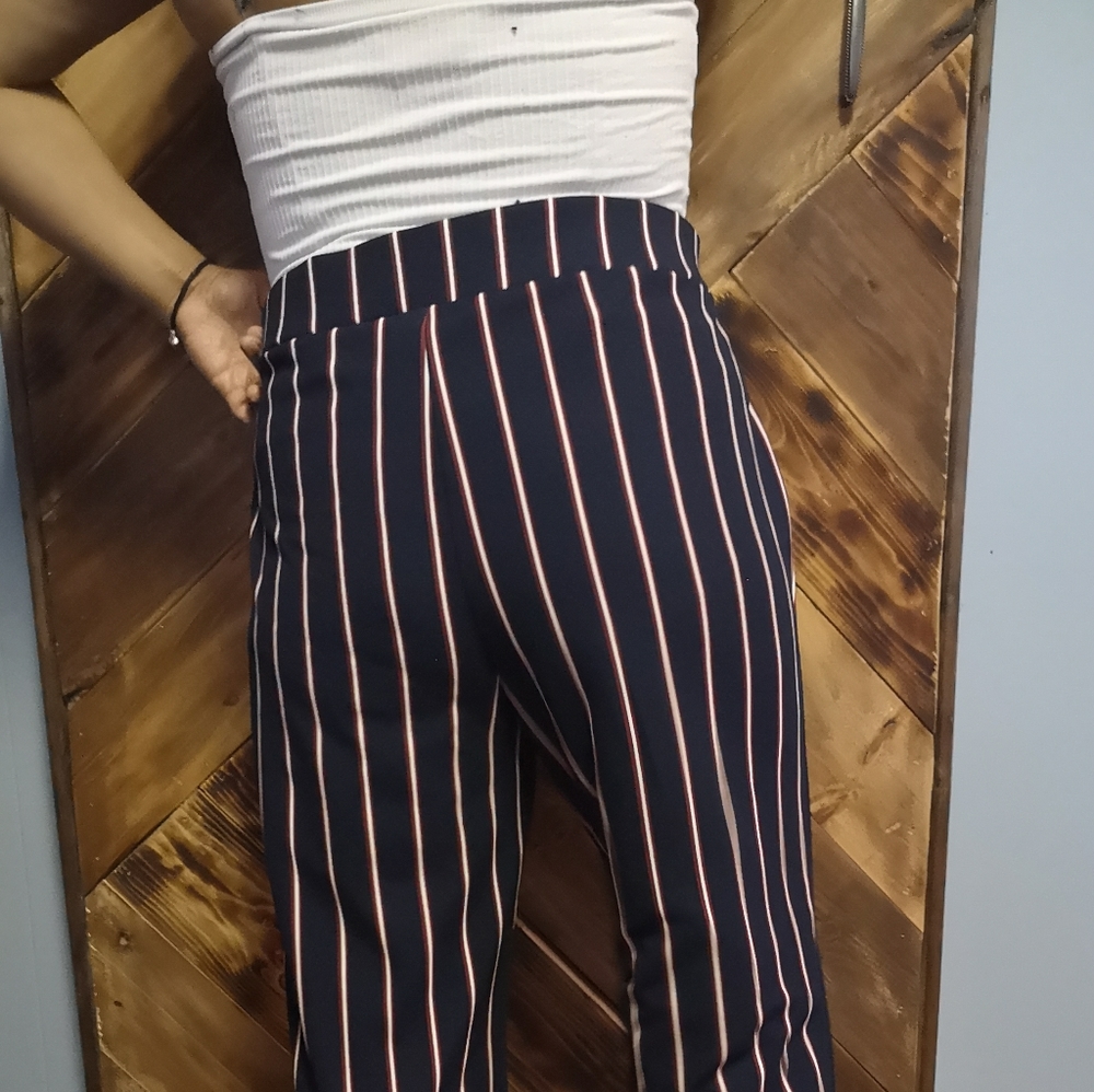 Pants - Picture 3 of 4